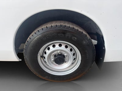 2023 Nissan Urvan 2.5 Panel Amplia AA Mt