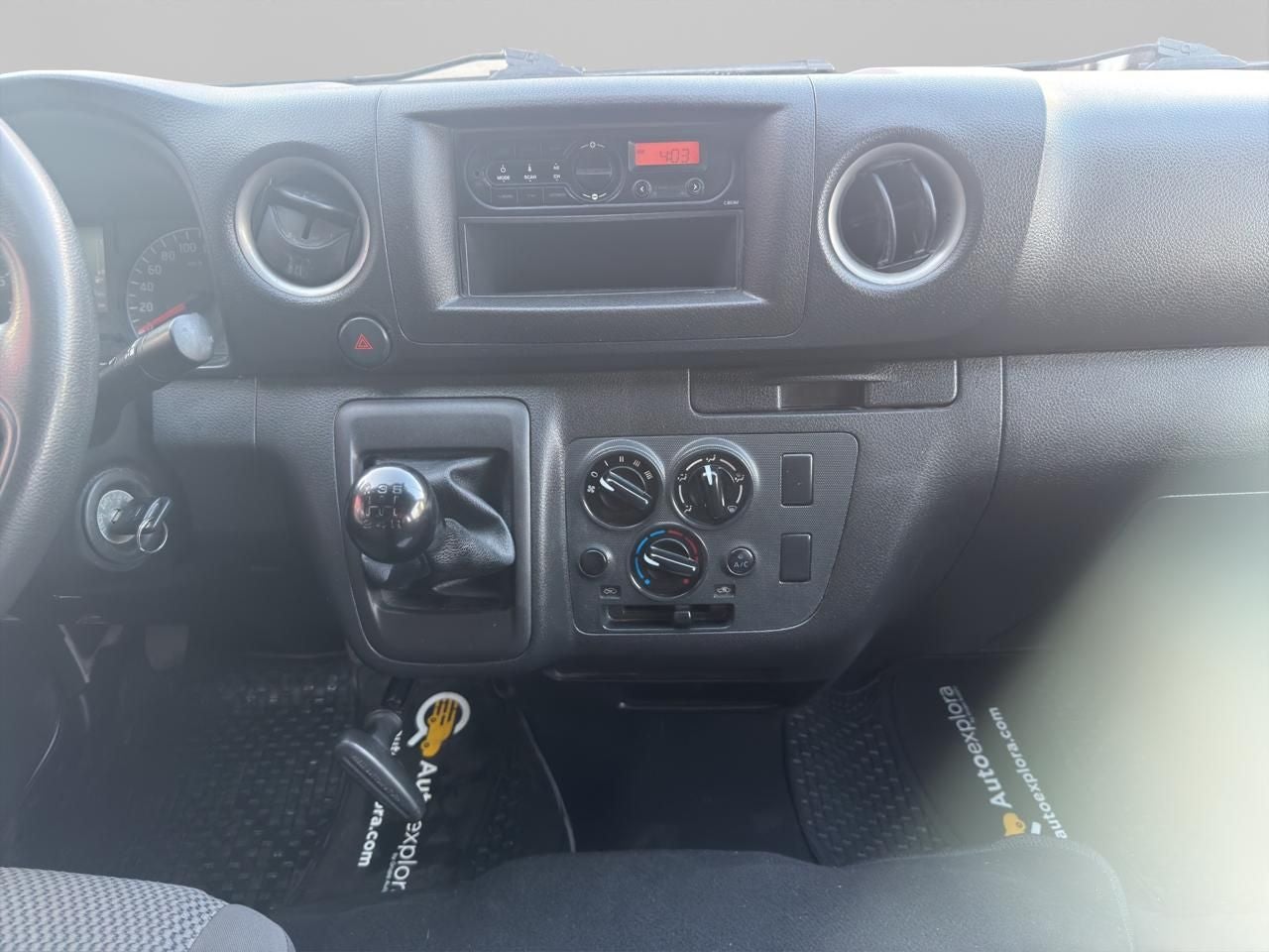 2023 Nissan Urvan 2.5 Panel Amplia AA Mt