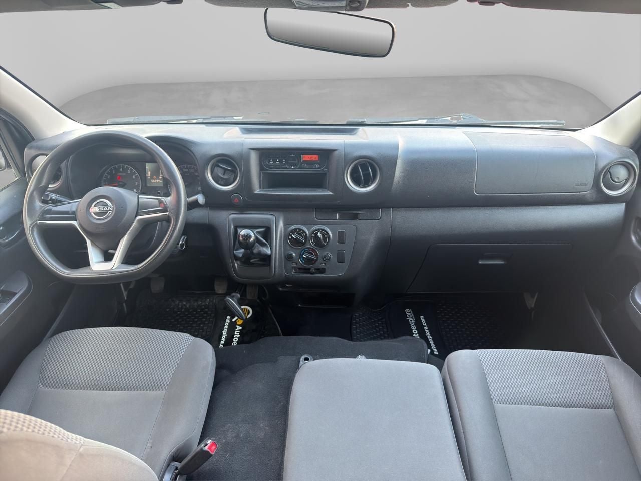 2023 Nissan Urvan 2.5 Panel Amplia AA Mt