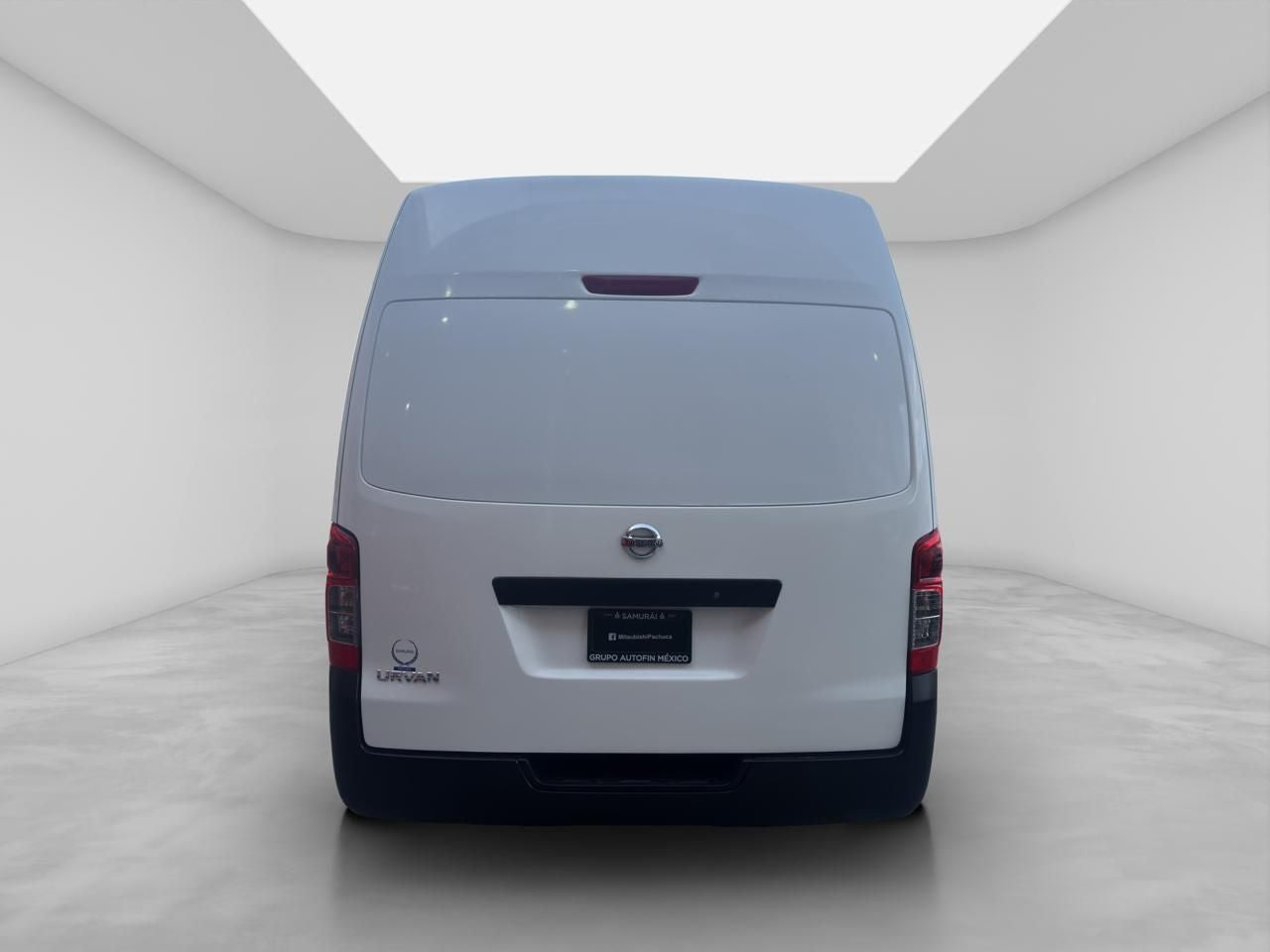 2023 Nissan Urvan 2.5 Panel Amplia AA Mt