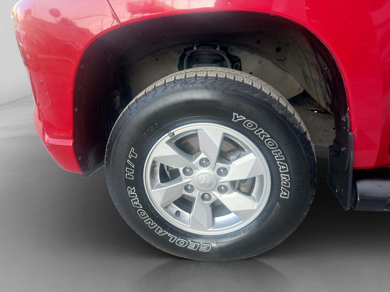 2023 Mitsubishi L200 2.4 Glx Cabina Doble 4x2 Mt