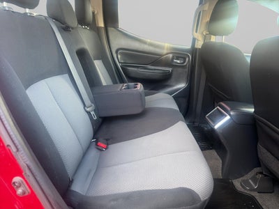 2023 Mitsubishi L200 2.4 Glx Cabina Doble 4x2 Mt