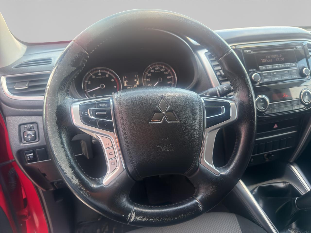 2023 Mitsubishi L200 2.4 Glx Cabina Doble 4x2 Mt