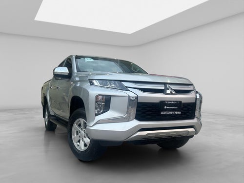 2023 Mitsubishi L200 2.4 Glx Cabina Doble 4x2 Mt