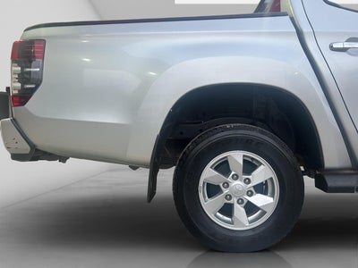 2023 Mitsubishi L200 2.4 Glx Cabina Doble 4x2 Mt