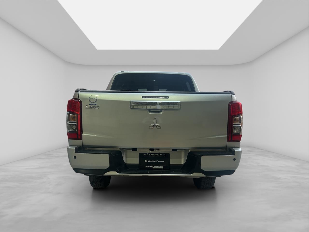 2023 Mitsubishi L200 2.4 Glx Cabina Doble 4x2 Mt