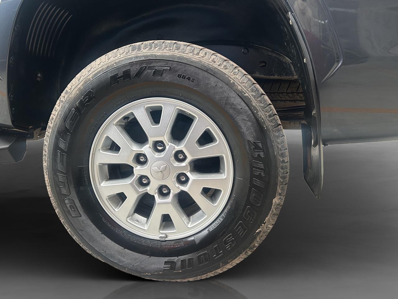 2025 Mitsubishi L200 2.4 Glx Cabina Doble 4x4 Diesel Mt
