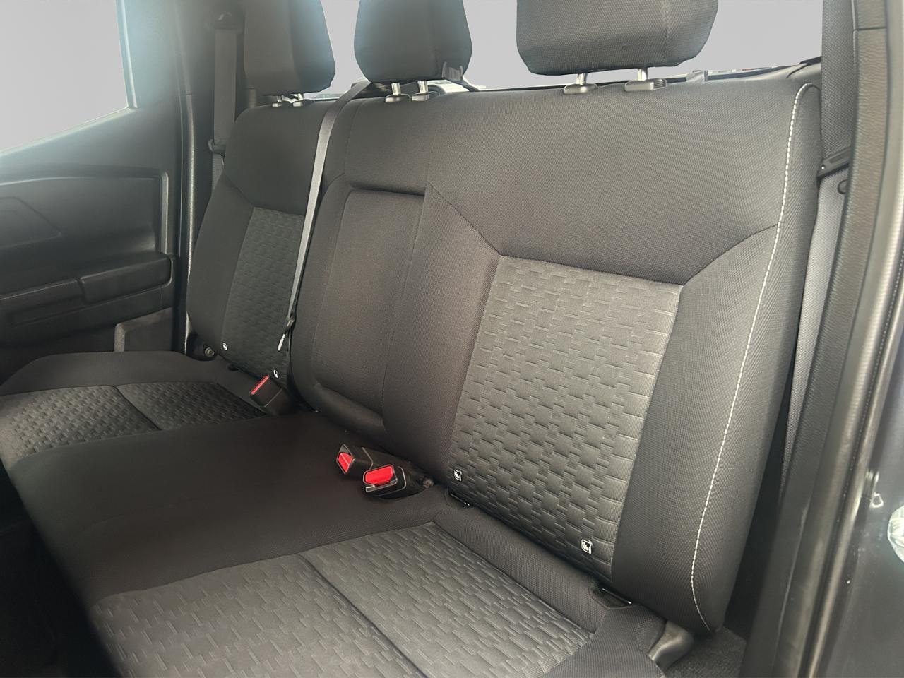 2025 Mitsubishi L200 2.4 Glx Cabina Doble 4x4 Diesel Mt
