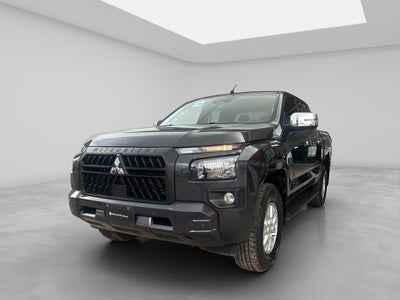 2025 Mitsubishi L200 2.4 Glx Cabina Doble 4x4 Diesel Mt