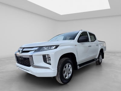 2020 Mitsubishi L200 2.4 Glx Cabina Doble 4x4 Diesel Mt