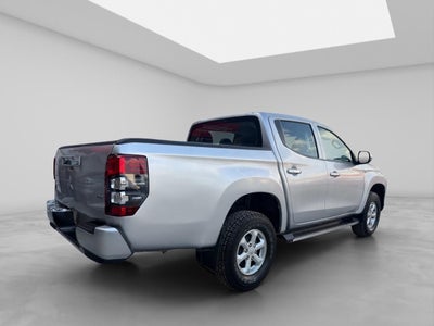 2020 Mitsubishi L200 2.4 Glx Cabina Doble 4x4 Diesel Mt