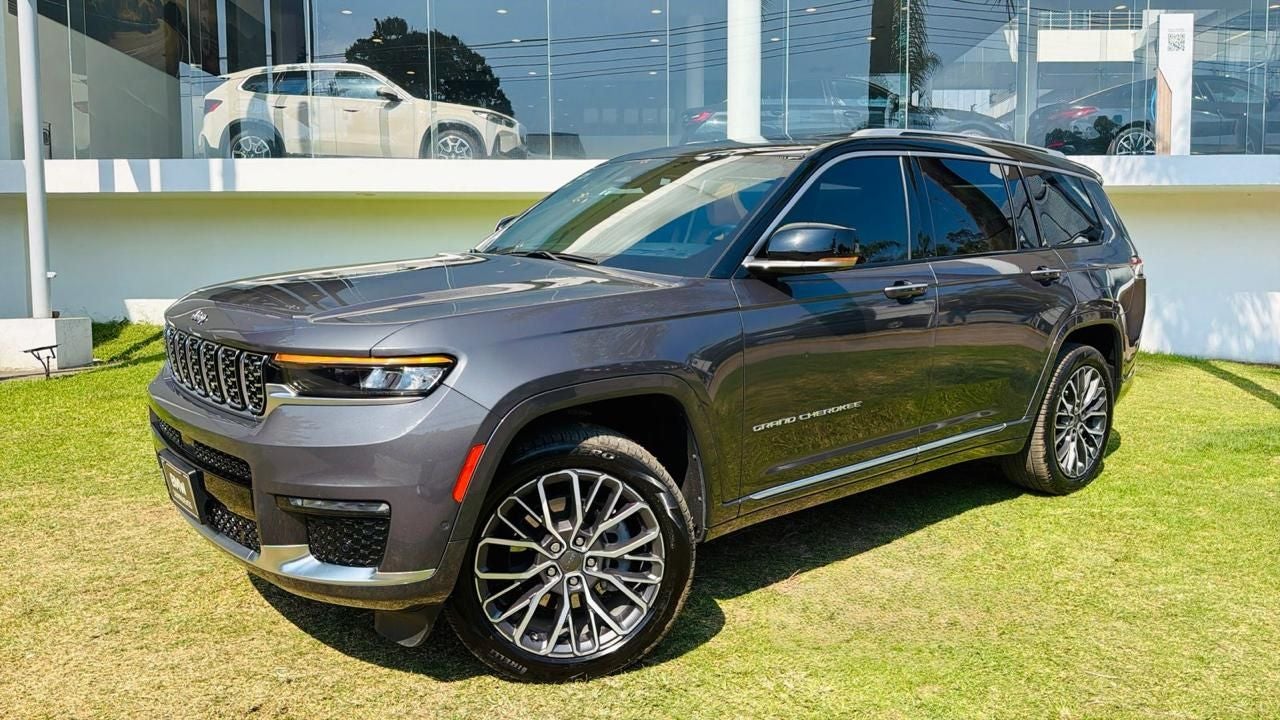 2023 Jeep Grand Cherokee 5.7 V8 L Summit 4x4 At