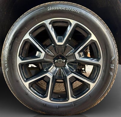 2023 Chevrolet Suburban 5.3 V8 RST At