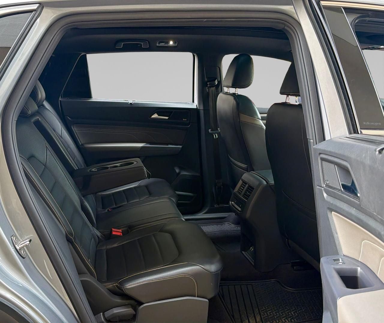 2021 Volkswagen Cross Sport 3.6 R-Line At