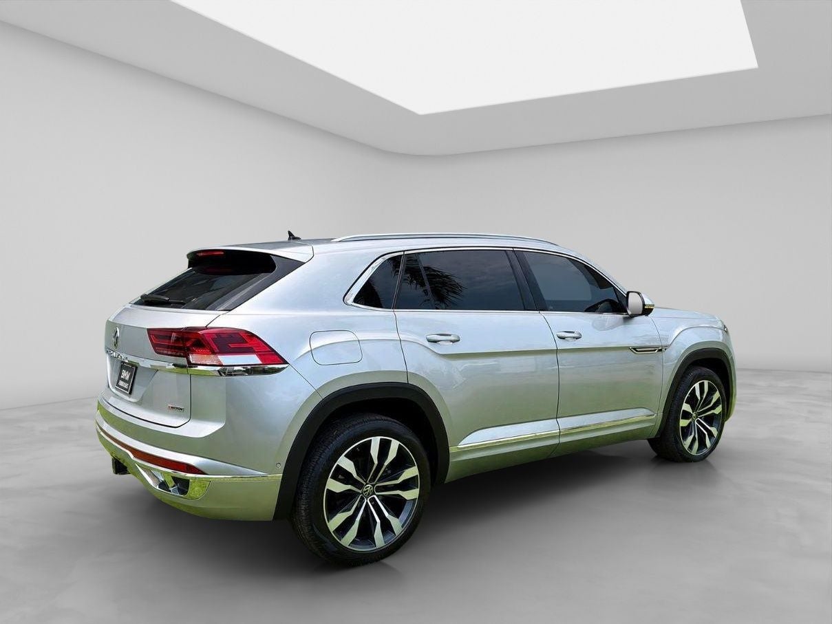 2021 Volkswagen Cross Sport 3.6 R-Line At
