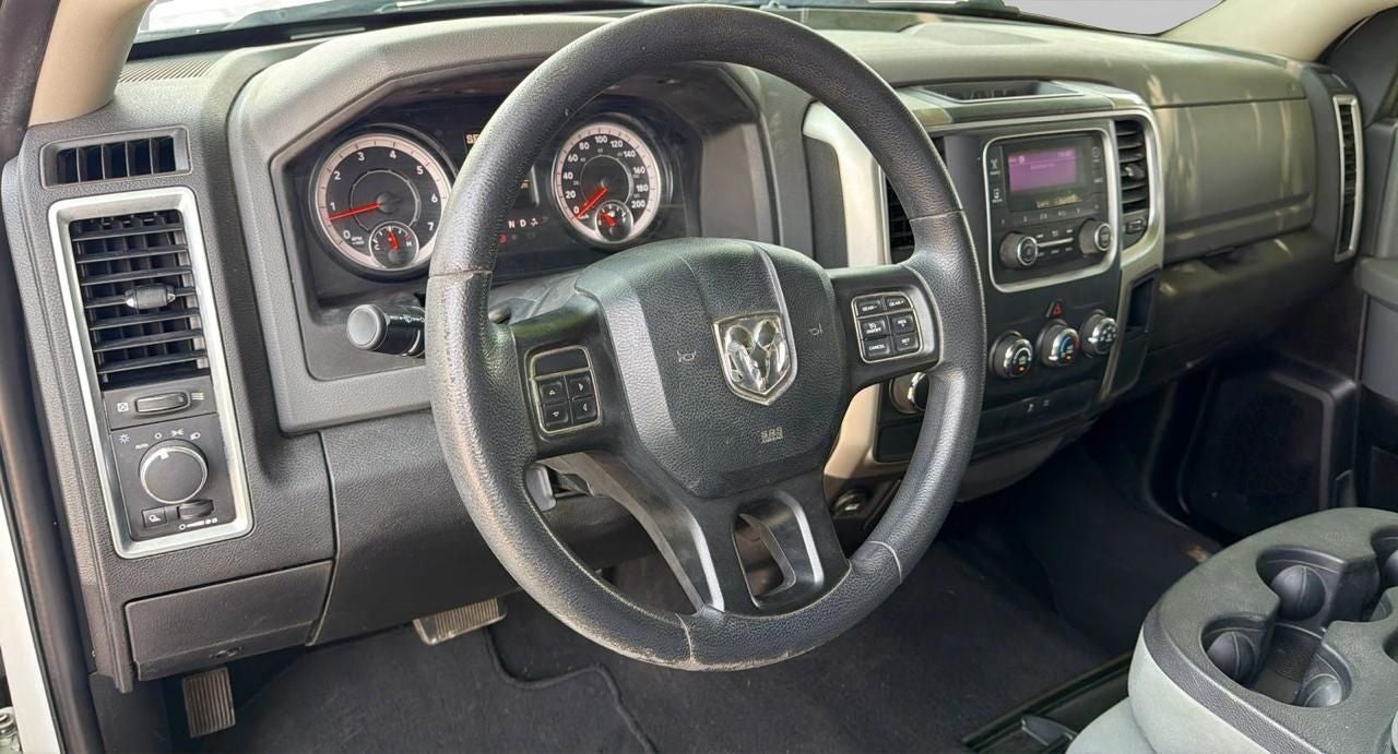 2020 RAM 1500 3.3 V6 XL Crew Cab 4x2 At