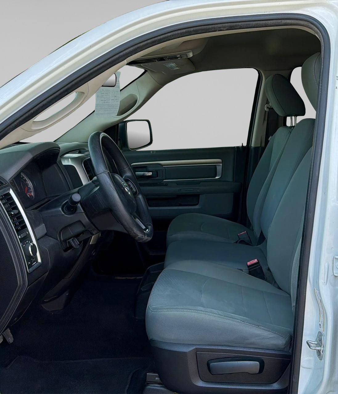 2020 RAM 1500 3.3 V6 XL Crew Cab 4x2 At