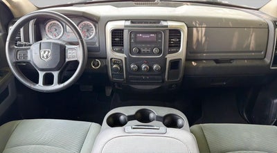 2020 RAM 1500 3.3 V6 XL Crew Cab 4x2 At