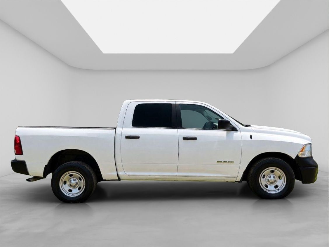 2020 RAM 1500 3.3 V6 XL Crew Cab 4x2 At