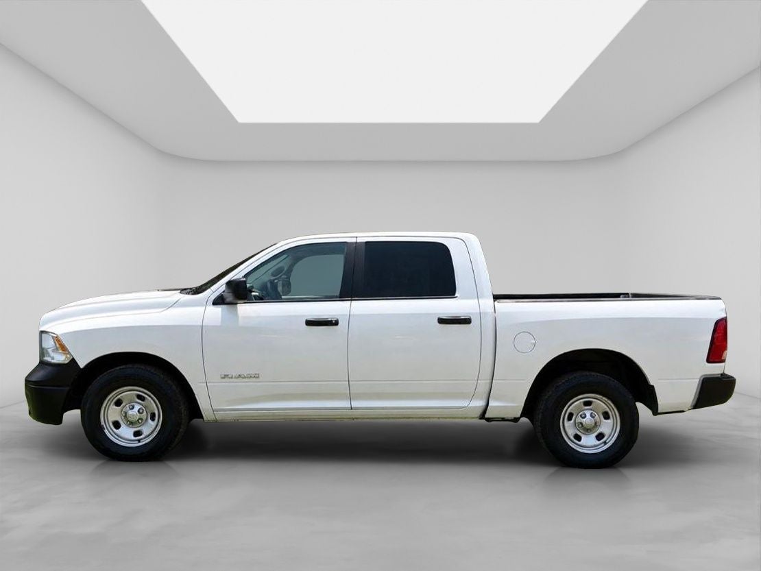 2020 RAM 1500 3.3 V6 XL Crew Cab 4x2 At