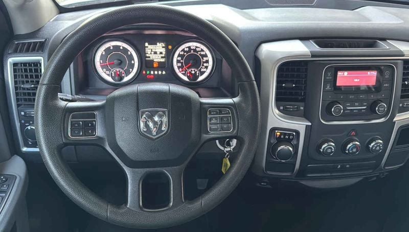 2020 RAM 1500 3.6 V6 Crew Cab SLT At