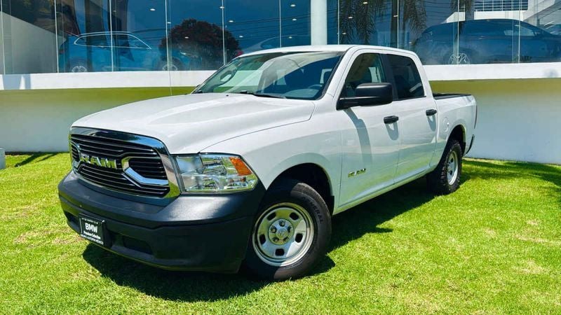 2020 RAM 1500 3.6 V6 Crew Cab SLT At