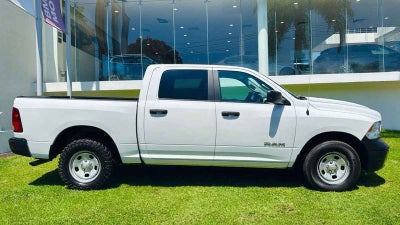 2020 RAM 1500 3.6 V6 Crew Cab SLT At