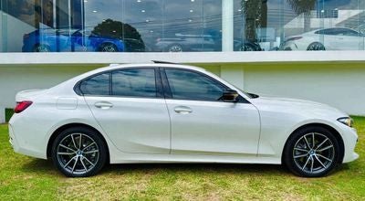 2024 BMW Serie 3 2.0 330e At