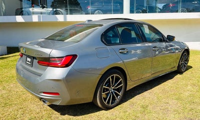 2024 BMW Serie 3 2.0 330e At