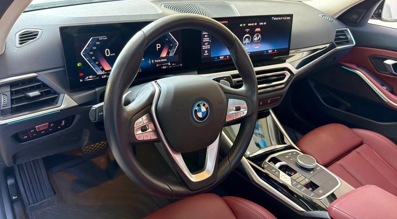 2024 BMW Serie 3 2.0 330e At