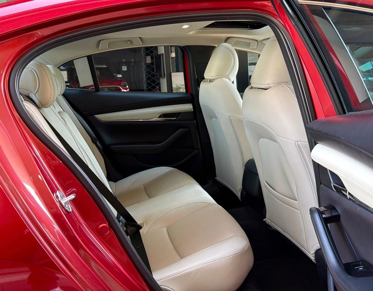 2025 Mazda Mazda 3 2.5 Signature Hb At