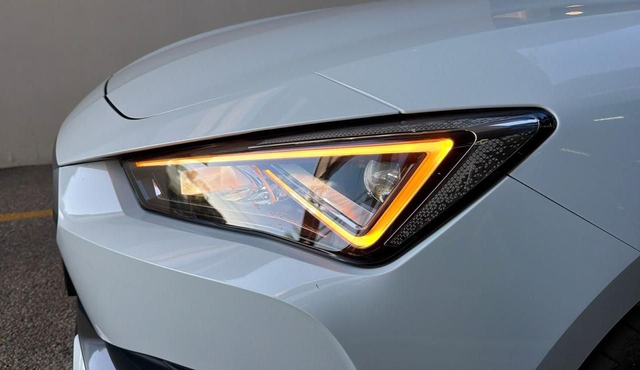 2024 Cupra Leon 2.0 300 At