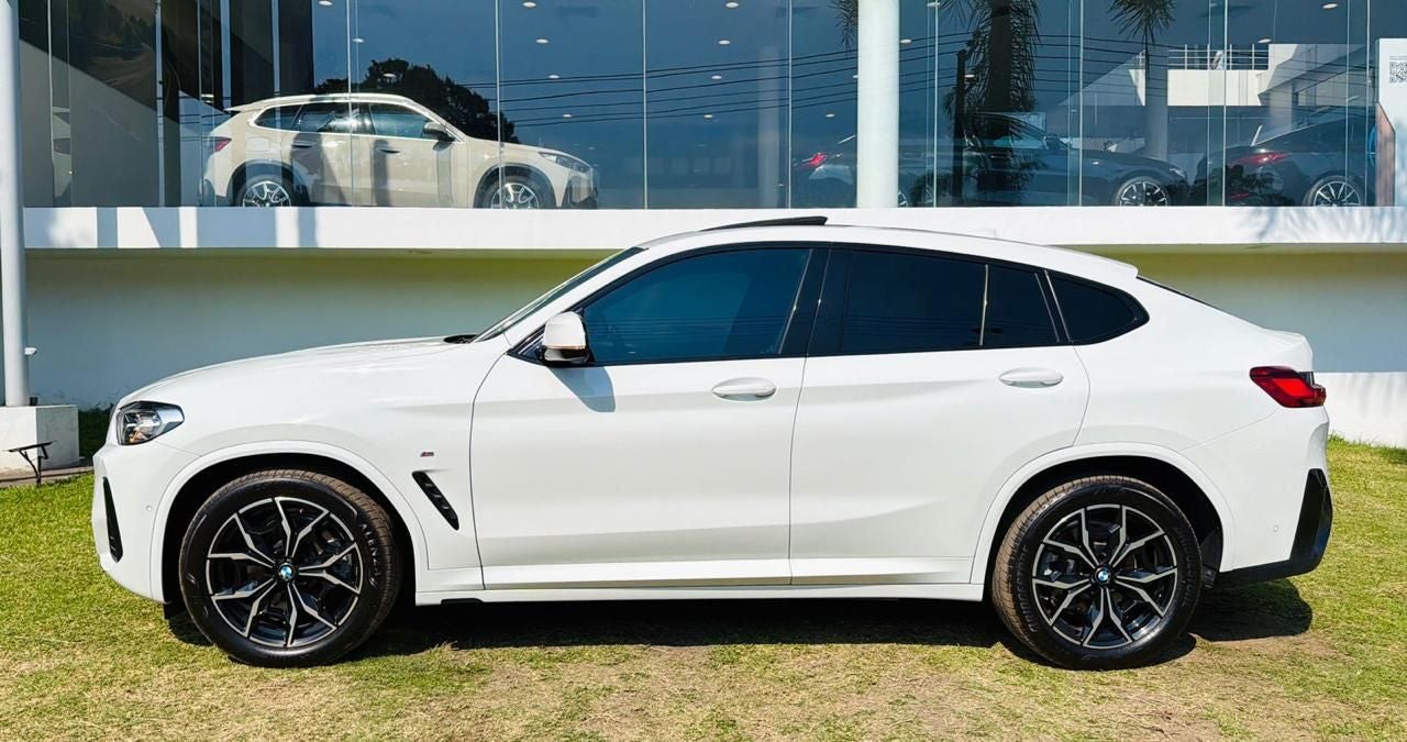 2024 BMW X4 2.0 xDrive 30i X Line At