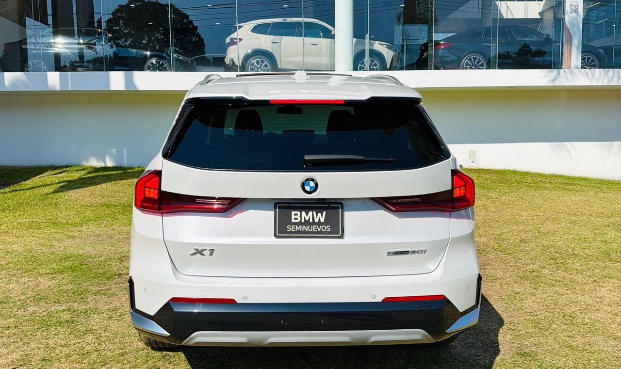 2025 BMW X1 2.0 sDrive20i At