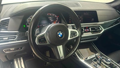 2022 BMW X7 M50i V8 Biturbo 4x4 At