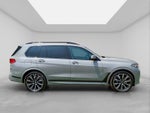 2022 BMW X7 M50i V8 Biturbo 4x4 At