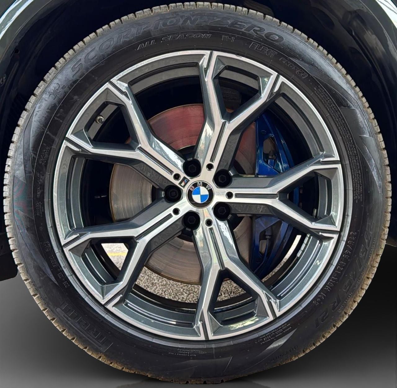 2023 BMW X5 3.0 xDrive 45e Hybrid At