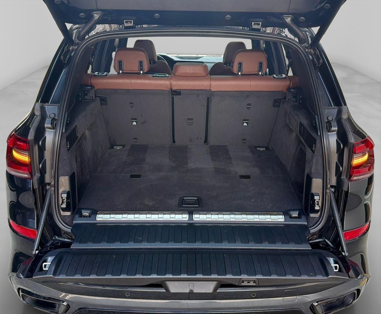 2023 BMW X5 3.0 xDrive 45e Hybrid At