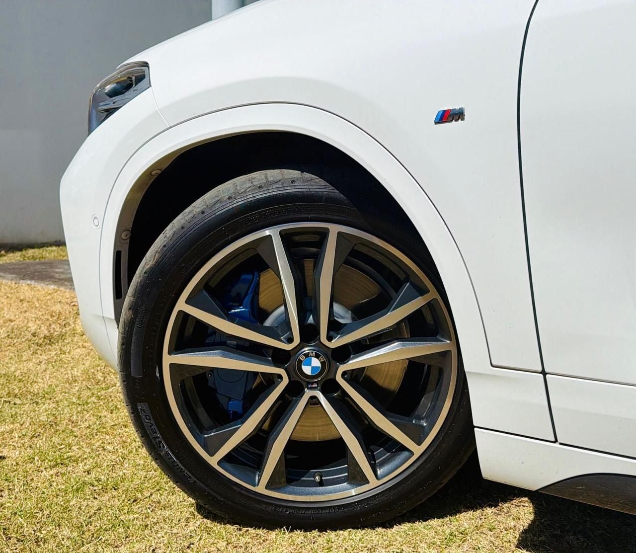 2023 BMW X2 2.0 M35i At