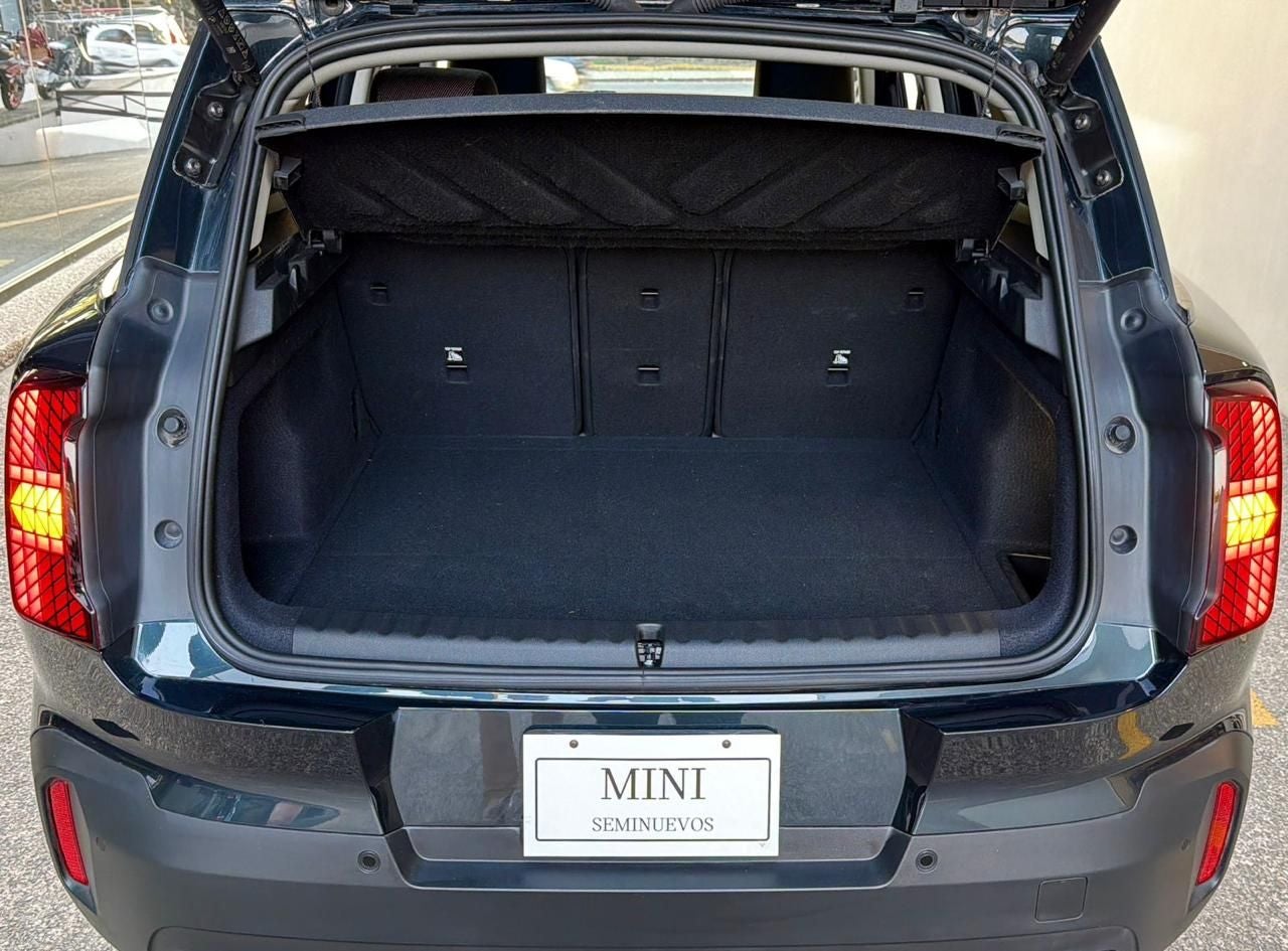 2024 MINI Countryman Countryman PHEV All4 At