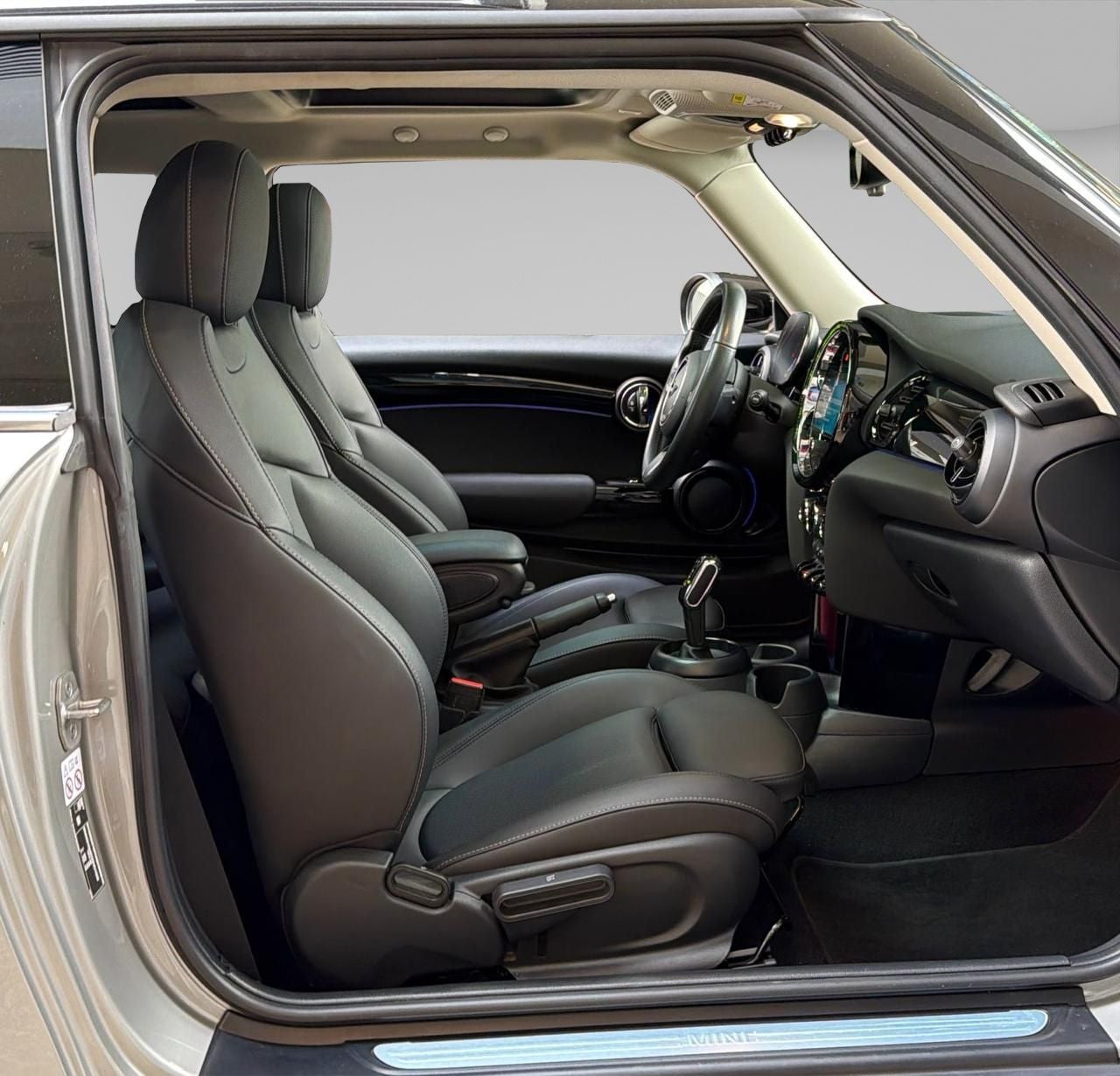 2024 MINI Cooper 1.5 Classic 3 Puertas At