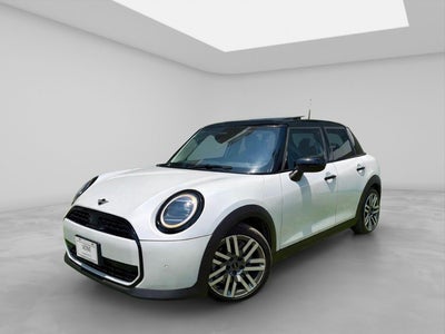 2025 MINI Cooper 1.5 Classic 5 Puertas At
