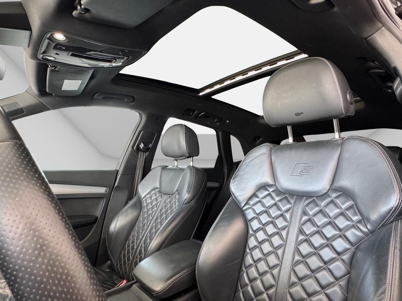 2023 Audi Q5 2.0 L4 S Line S-Tronic At