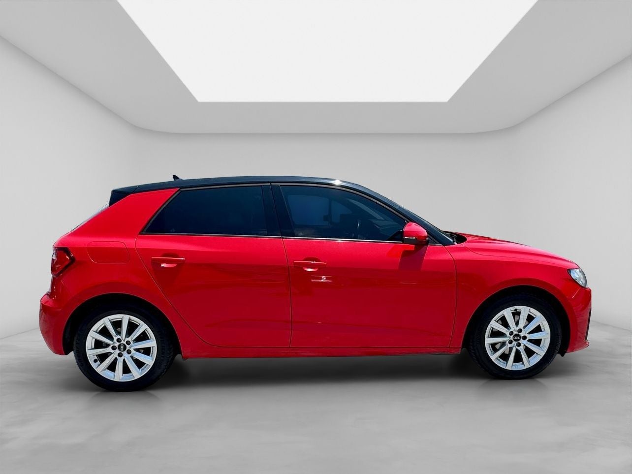 2022 Audi A1 1.0 Cool 5p At