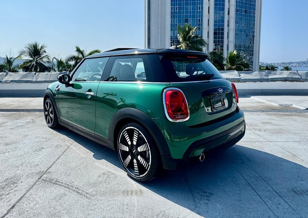 2024 MINI Cooper 1.5 Classic 3 Puertas At