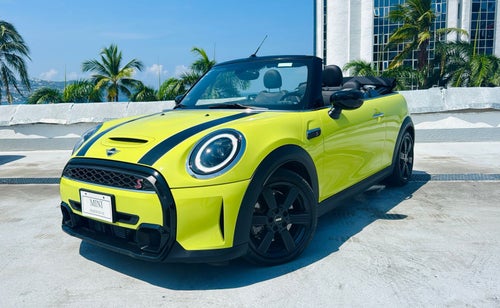 2024 MINI Cooper S Convertible Iconic At