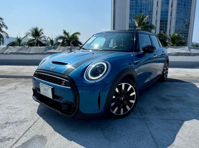 2023 MINI Cooper S Classic 5 Puertas At
