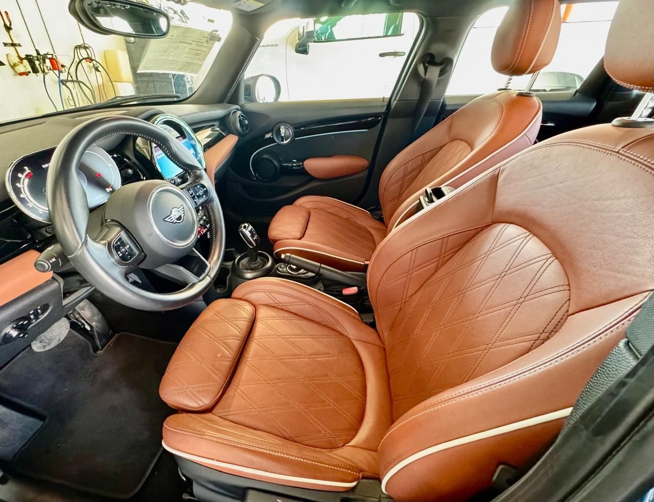 2023 MINI Cooper S Classic 5 Puertas At