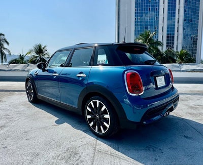 2023 MINI Cooper S Classic 5 Puertas At