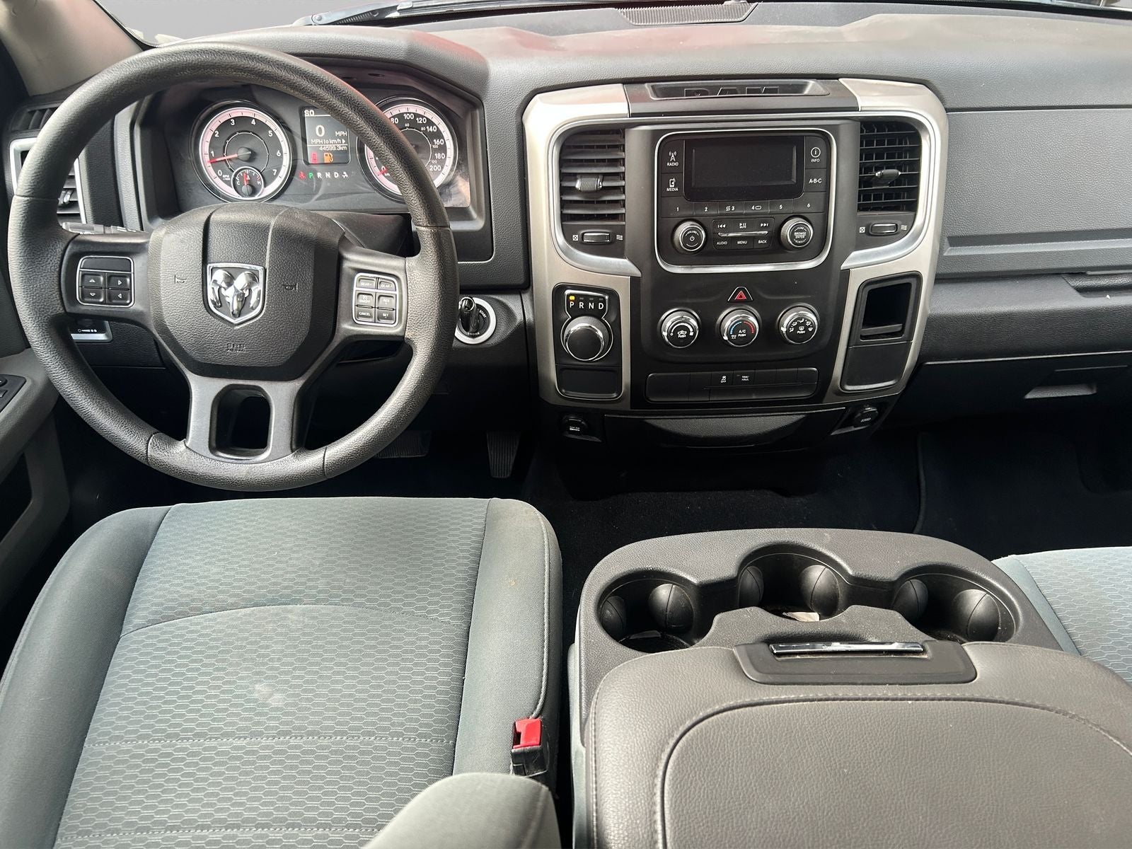 2020 RAM 1500 3.3 V6 XL Crew Cab 4x2 At